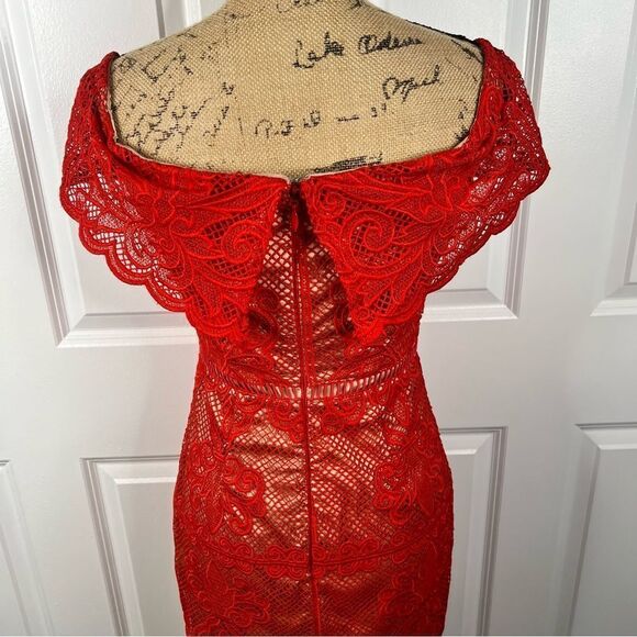 Sz S Stylestalker Stella Midi Off the Shoulder Red Lace Dress $241 MSRP - Picture 7 of 15